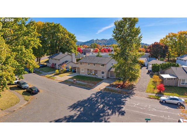480 Ne 18TH St, Gresham, OR 97030