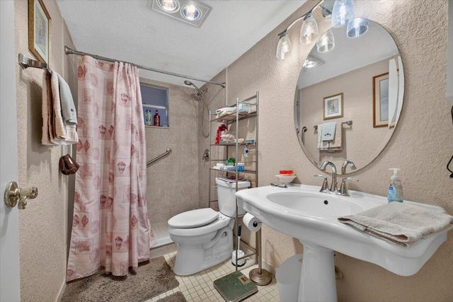3251 HOLIDAY SPRINGS Boulevard 205, Margate, FL 33063
