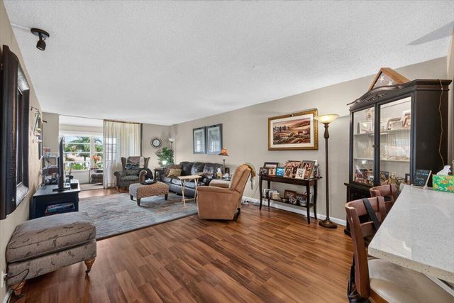 3251 HOLIDAY SPRINGS Boulevard 205, Margate, FL 33063
