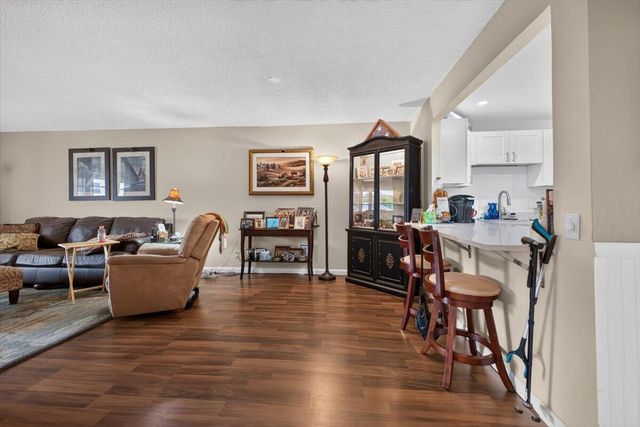 3251 HOLIDAY SPRINGS Boulevard 205, Margate, FL 33063