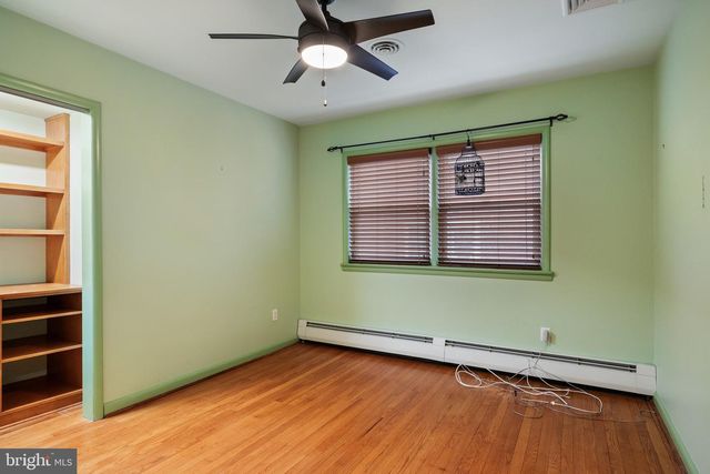 55 E EVESHAM RD, Runnemede, NJ 08078