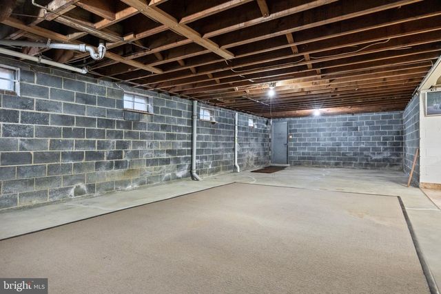 55 E EVESHAM RD, Runnemede, NJ 08078