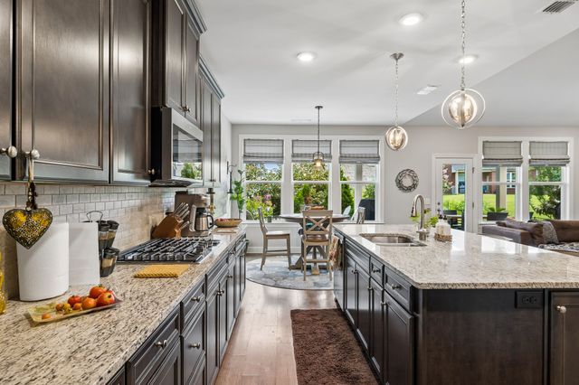 5470 Pisano St, Mount Juliet, TN 37122