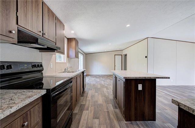 1309 Hiram Sudie Rd, Hiram, GA 30141