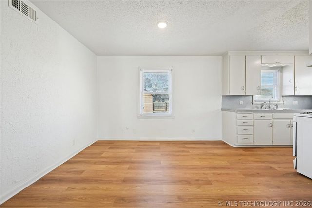 5510 S Boston Place, Tulsa, OK 74105