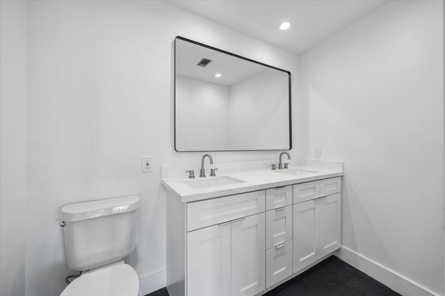 1518 Washington Avenue C, Houston, TX 77007