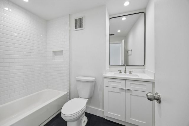 1518 Washington Avenue C, Houston, TX 77007
