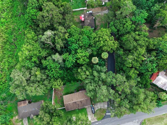 E FRUITLAND STREET, Fruitland Park, FL 34731