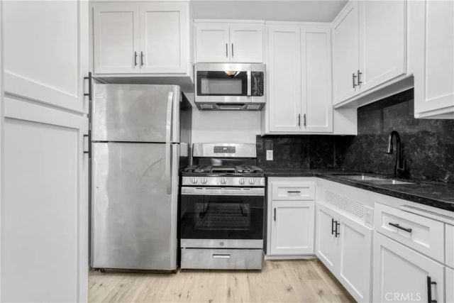 10620 Holman 3, Los Angeles, CA 90024