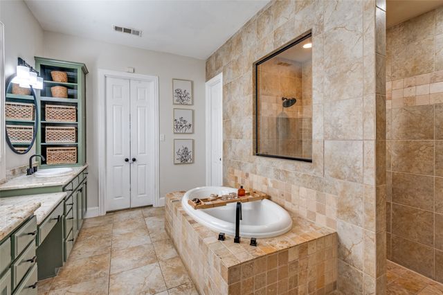 8025 Strathmill Drive, The Colony, TX 75056