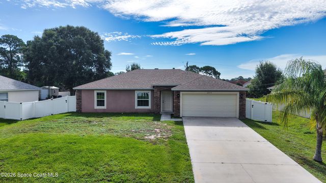 2957 Denver Avenue SE, Palm Bay, FL 32909
