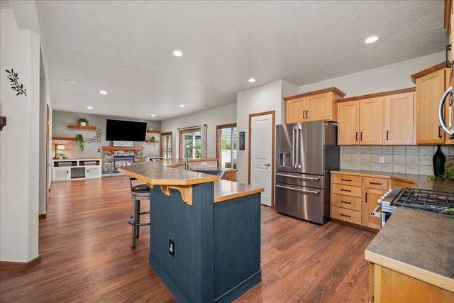 19217 E 7TH Ave, Spokane Valley, WA 99016