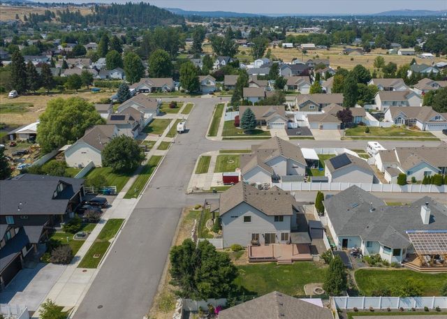 19217 E 7TH Ave, Spokane Valley, WA 99016