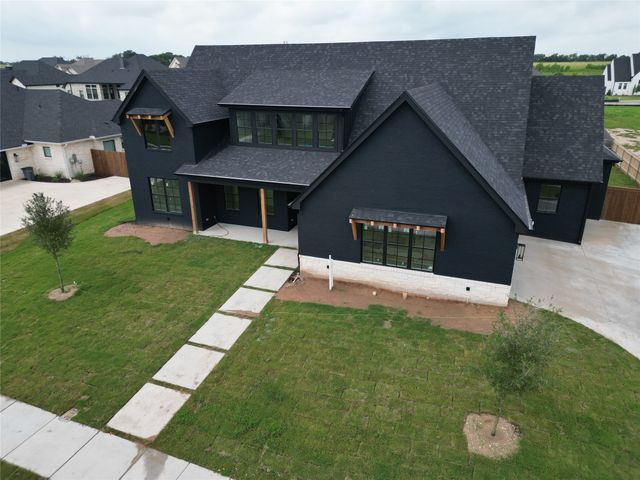 14000 RW Court, Woodway, TX 76712
