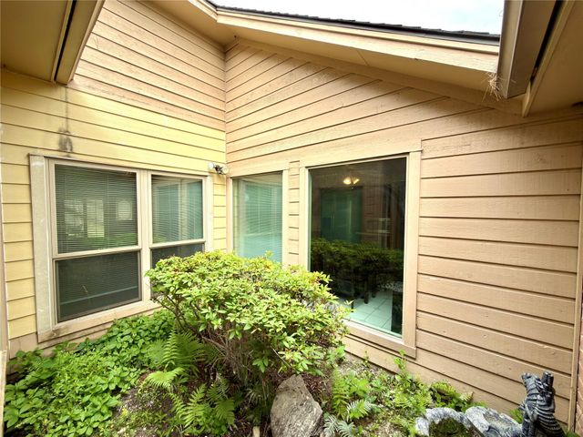 14834 Charlmont Drive, Houston, TX 77083