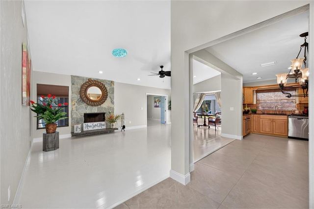 15853 Silverado CT, Fort Myers, FL 33908