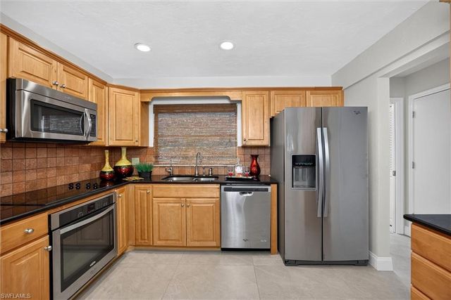 15853 Silverado CT, Fort Myers, FL 33908