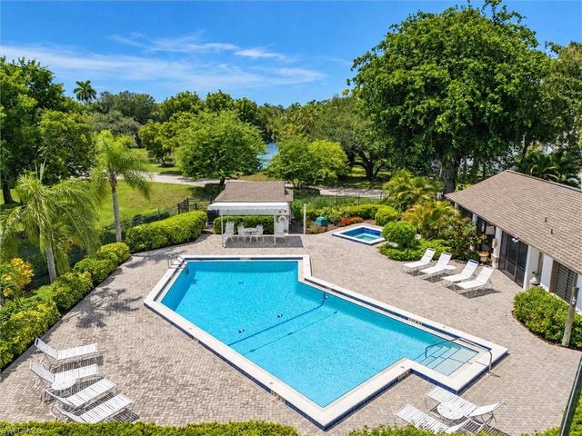 15853 Silverado CT, Fort Myers, FL 33908