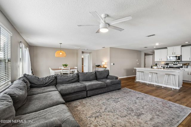 2195 WILLOW SPRINGS Drive, Green Cove Springs, FL 32043