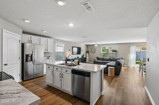 2195 WILLOW SPRINGS Drive, Green Cove Springs, FL 32043