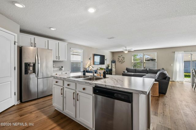 2195 WILLOW SPRINGS Drive, Green Cove Springs, FL 32043