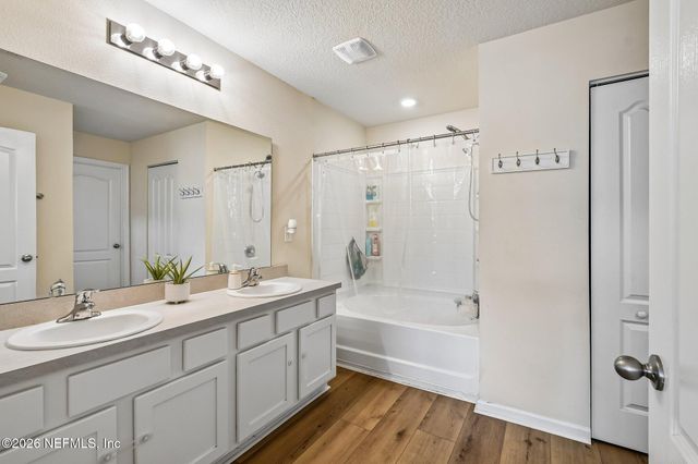 2195 WILLOW SPRINGS Drive, Green Cove Springs, FL 32043