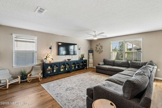 2195 WILLOW SPRINGS Drive, Green Cove Springs, FL 32043