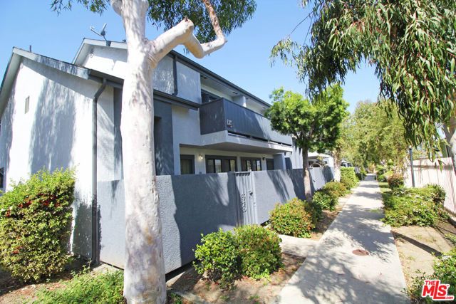 4180 Marlton Avenue 39, Los Angeles, CA 90008