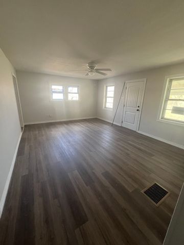 233 Hawthorne Street, Abilene, TX 79605