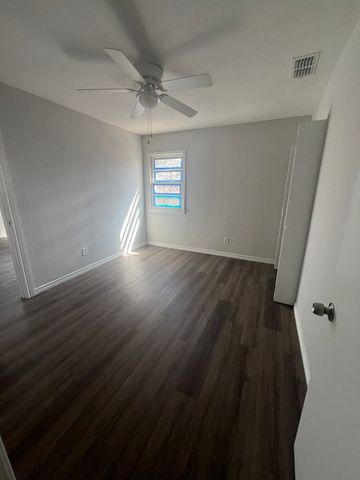 233 Hawthorne Street, Abilene, TX 79605