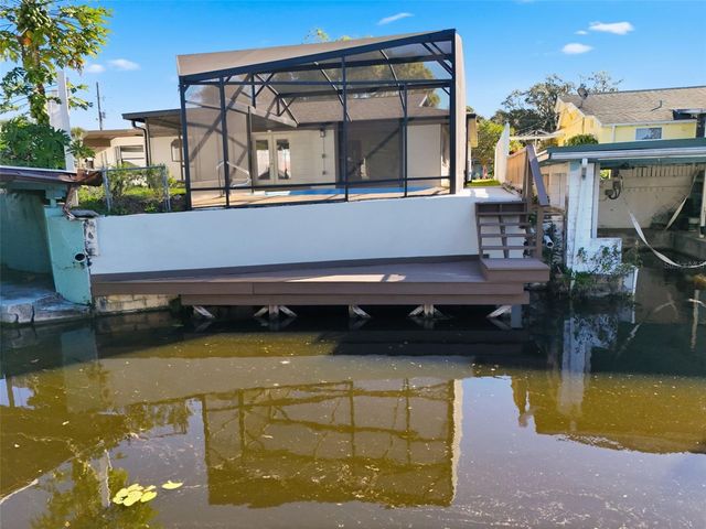 1611 CANAL COURT, Tavares, FL 32778