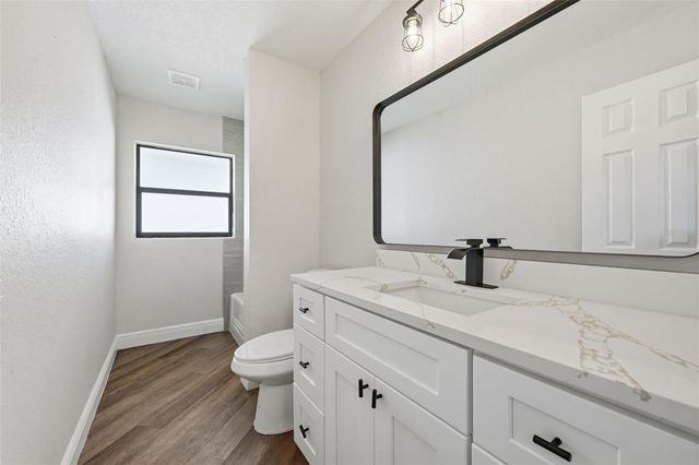 1611 CANAL COURT, Tavares, FL 32778