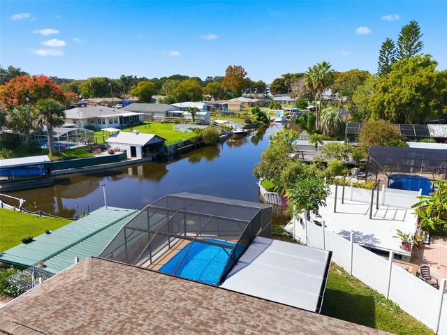 1611 CANAL COURT, Tavares, FL 32778