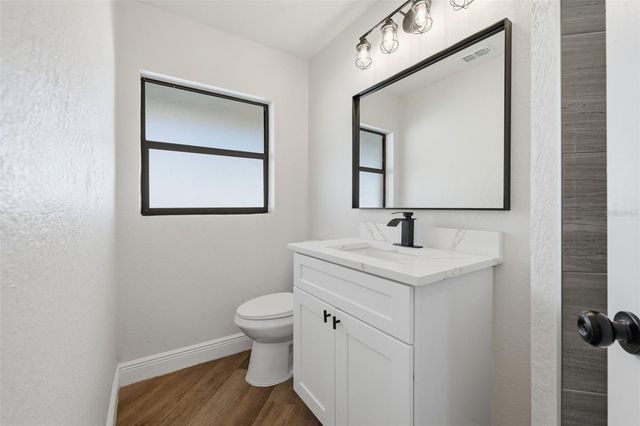 1611 CANAL COURT, Tavares, FL 32778