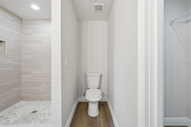 1611 CANAL COURT, Tavares, FL 32778