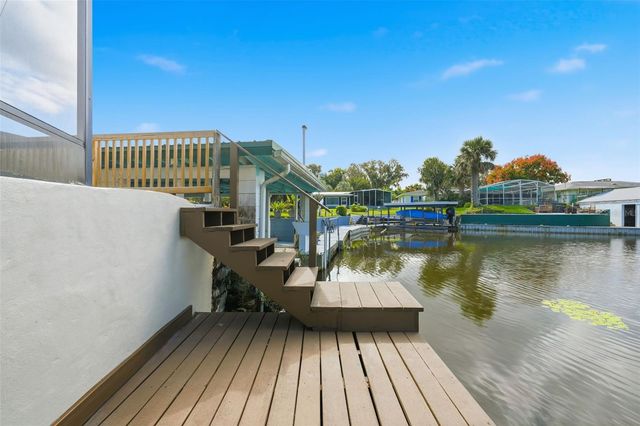 1611 CANAL COURT, Tavares, FL 32778