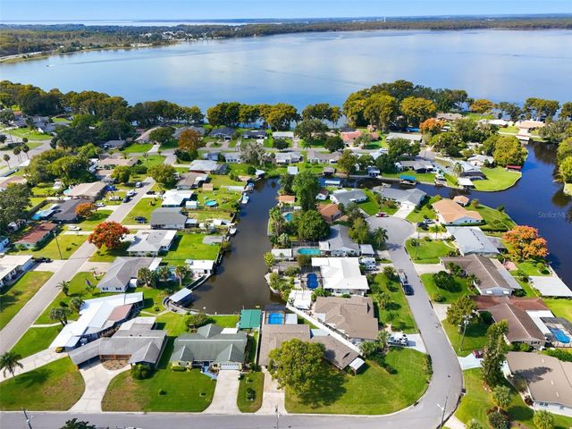 1611 CANAL COURT, Tavares, FL 32778