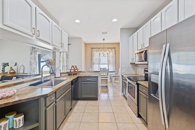 3406 GROVE BLOSSOM LANE, Plant City, FL 33567