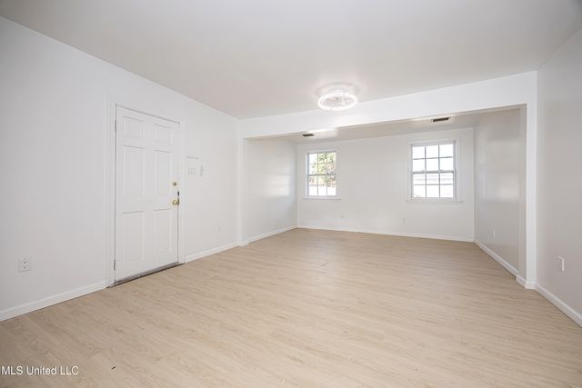 802 School Avenue, Pascagoula, MS 39567