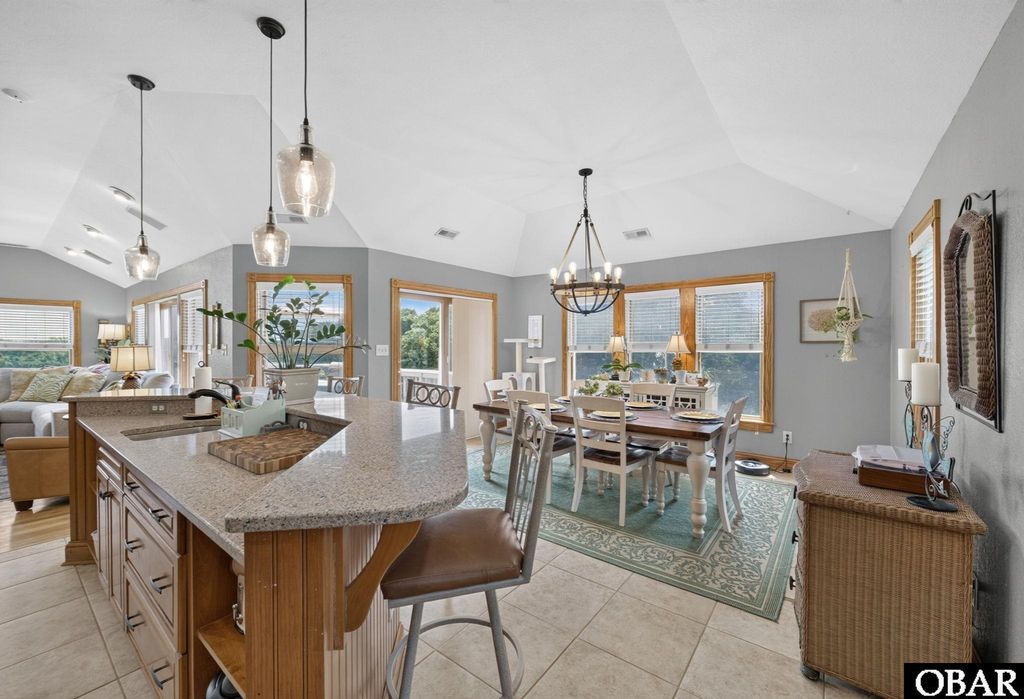 Image 34 of property listing at 87 Spindrift Trail, Southern Shores, NC 27949