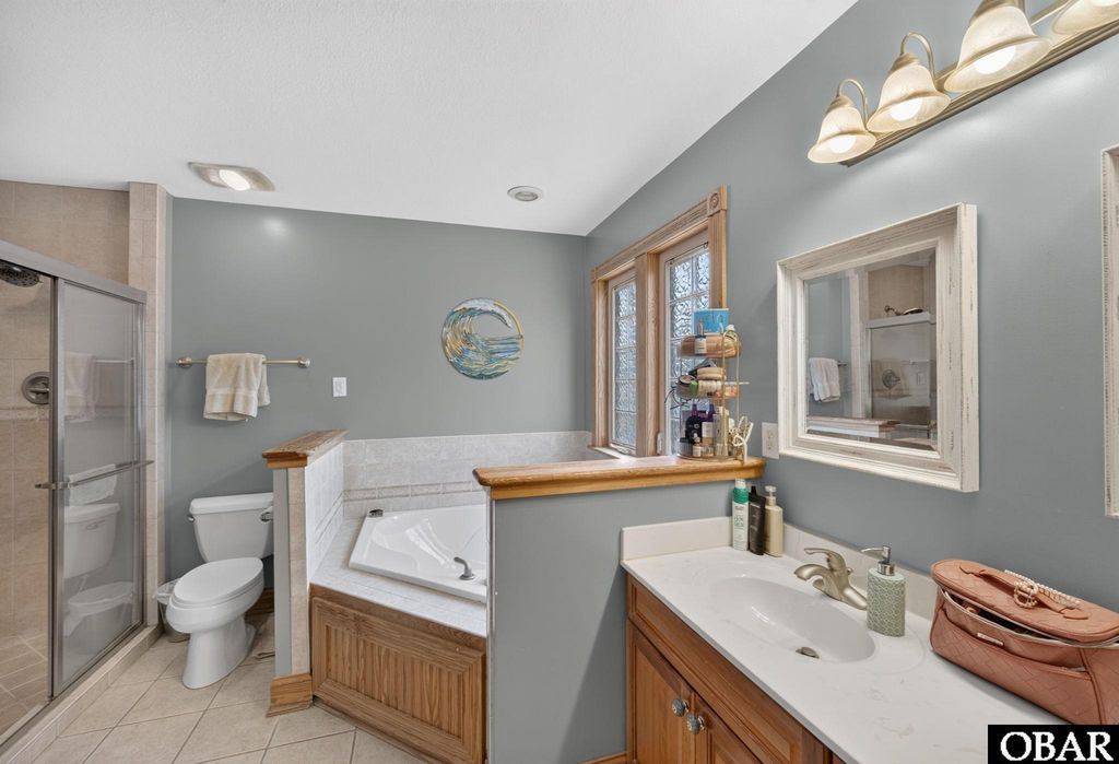 Image 43 of property listing at 87 Spindrift Trail, Southern Shores, NC 27949
