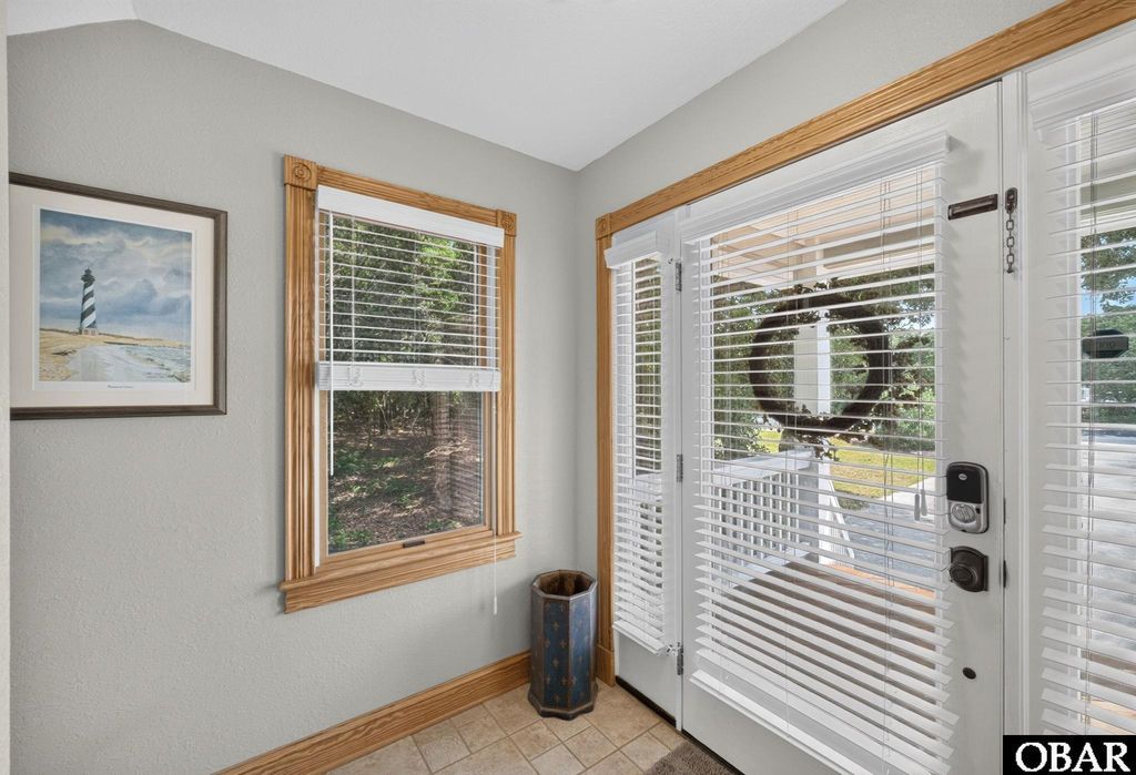 Image 64 of property listing at 87 Spindrift Trail, Southern Shores, NC 27949