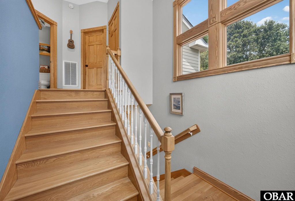Image 66 of property listing at 87 Spindrift Trail, Southern Shores, NC 27949