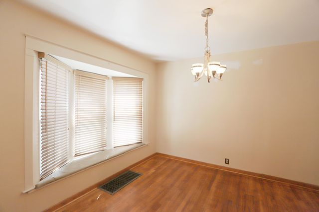 822 E 8th Street, Flint, MI 48503