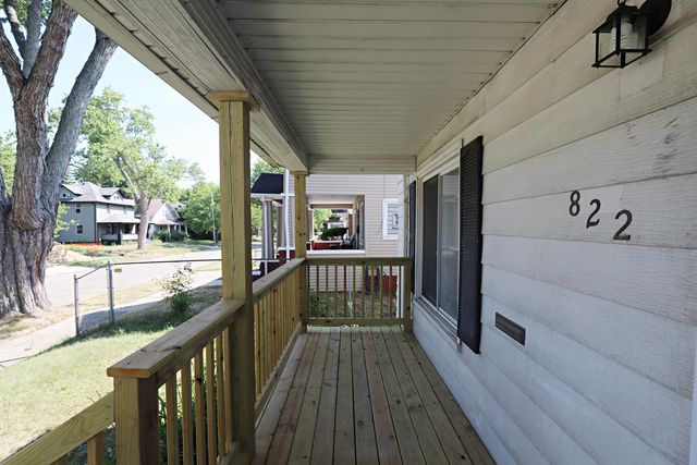 822 E 8th Street, Flint, MI 48503