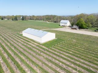 1800 E Lemon Creek Road 15, Berrien Springs, MI 49103