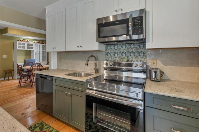 51 Grove Street, Bartlett, NH 03812