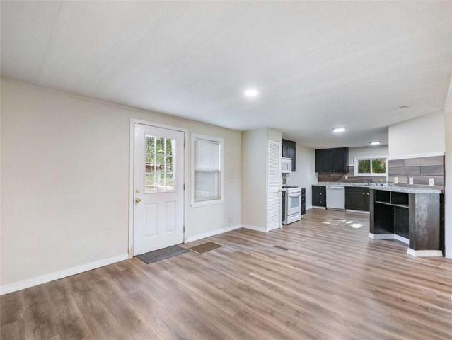 8490 Belton Bridge Road, Lula, GA 30554