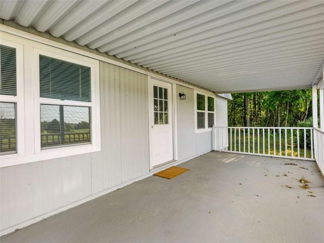 8490 Belton Bridge Road, Lula, GA 30554