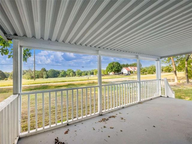8490 Belton Bridge Road, Lula, GA 30554